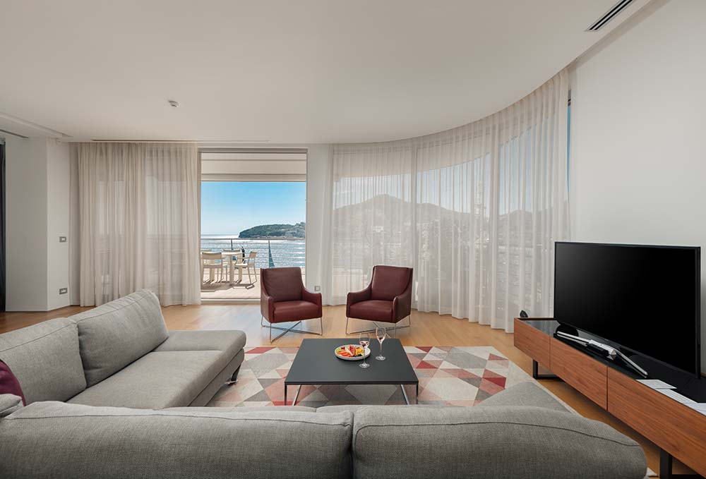 Three_bedroom_penthouse_sea_view_5a5 (24)_6492d2680aad7.jpg